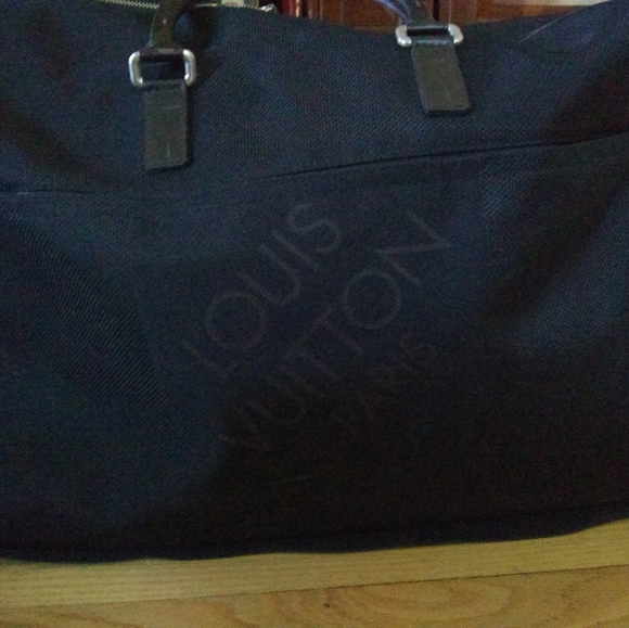 Men's Louis Vuitton overnight bag and garment bag - Picture 3 of 14